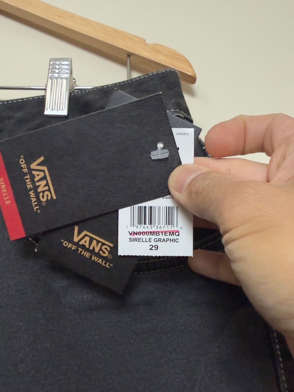 Vans Sirelle Black Graphic Baggy Jeans Size 29 Y2K Wide Leg Streetwear NWT - Picture 6 of 9